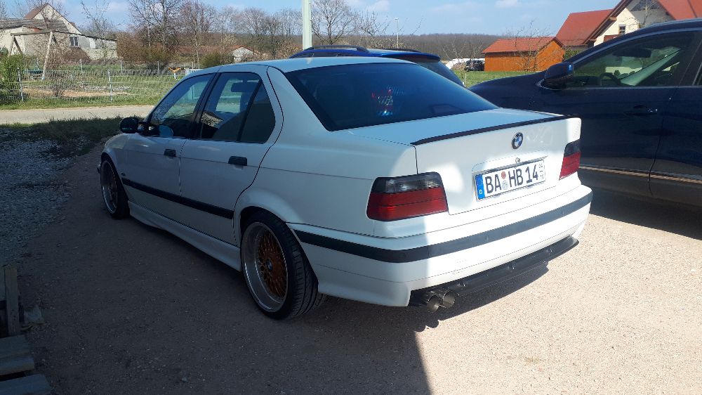 E36 328i Limousine - 3er BMW - E36