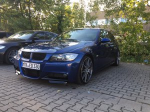 Blue M330d - 3er BMW - E90 / E91 / E92 / E93