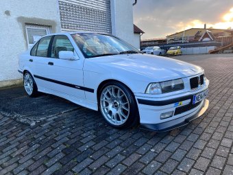 318is Limo Alpinweiss 3 - 3er BMW - E36 318is Limo Alpinweiss 3 - 3er BMW - E36