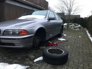 E39, 520i Limousine - Aspensilber - 5er BMW - E39 E39, 520i Limousine - Aspensilber - 5er BMW - E39