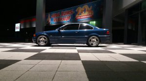 320Ci Topasblau Styling 92 US Licht - 3er BMW - E46