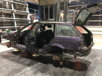 Restauration E36 Touring Sport Edition Sierrarot - 3er BMW - E36 Restauration E36 Touring Sport Edition Sierrarot - 3er BMW - E36