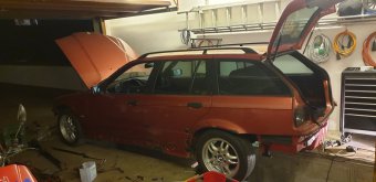 Restauration E36 Touring Sport Edition Sierrarot - 3er BMW - E36