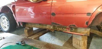 Restauration E36 Touring Sport Edition Sierrarot - 3er BMW - E36 Restauration E36 Touring Sport Edition Sierrarot - 3er BMW - E36