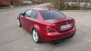 Vermilion Rotes 135 Coupe - 1er BMW - E81 / E82 / E87 / E88
