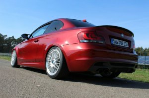 Vermilion Rotes 135 Coupe - 1er BMW - E81 / E82 / E87 / E88