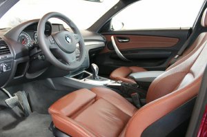 Vermilion Rotes 135 Coupe - 1er BMW - E81 / E82 / E87 / E88