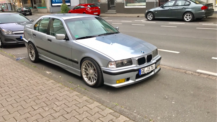 E36 323 Limousine - 3er BMW - E36