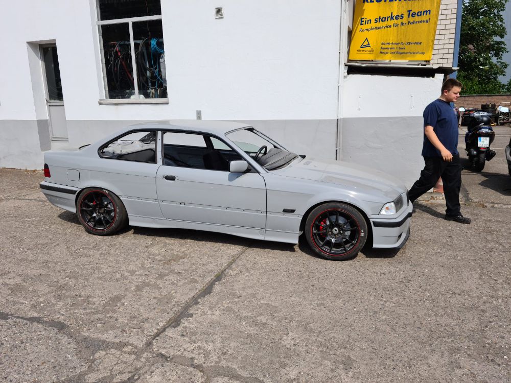 BMW E36 325i Tracktool Vater und Sohn Projekt - 3er BMW - E36