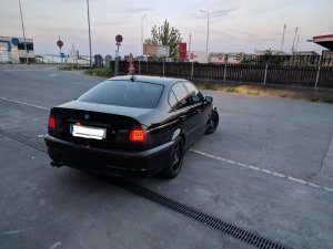 E46 Limousine VfL in Sapphire Metallic - 3er BMW - E46