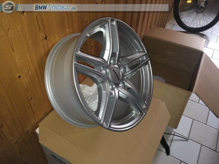 E36-316i Compact - 3er BMW - E36 E36-316i Compact - 3er BMW - E36