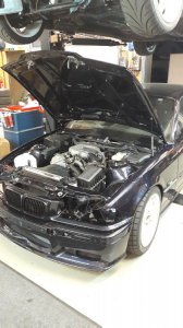 Samoa-Blauer Haufen Rost => Carbon-Schwarzes Coupé - 3er BMW - E36 Samoa-Blauer Haufen Rost => Carbon-Schwarzes Coupé - 3er BMW - E36