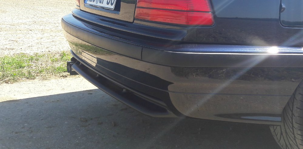 Samoa-Blauer Haufen Rost => Carbon-Schwarzes Coup - 3er BMW - E36