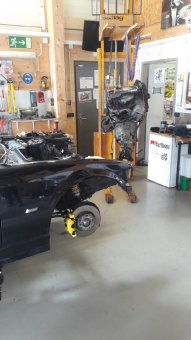 Samoa-Blauer Haufen Rost => Carbon-Schwarzes Coup - 3er BMW - E36