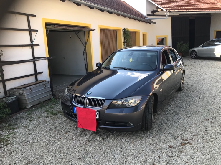 330xi - 3er BMW - E90 / E91 / E92 / E93