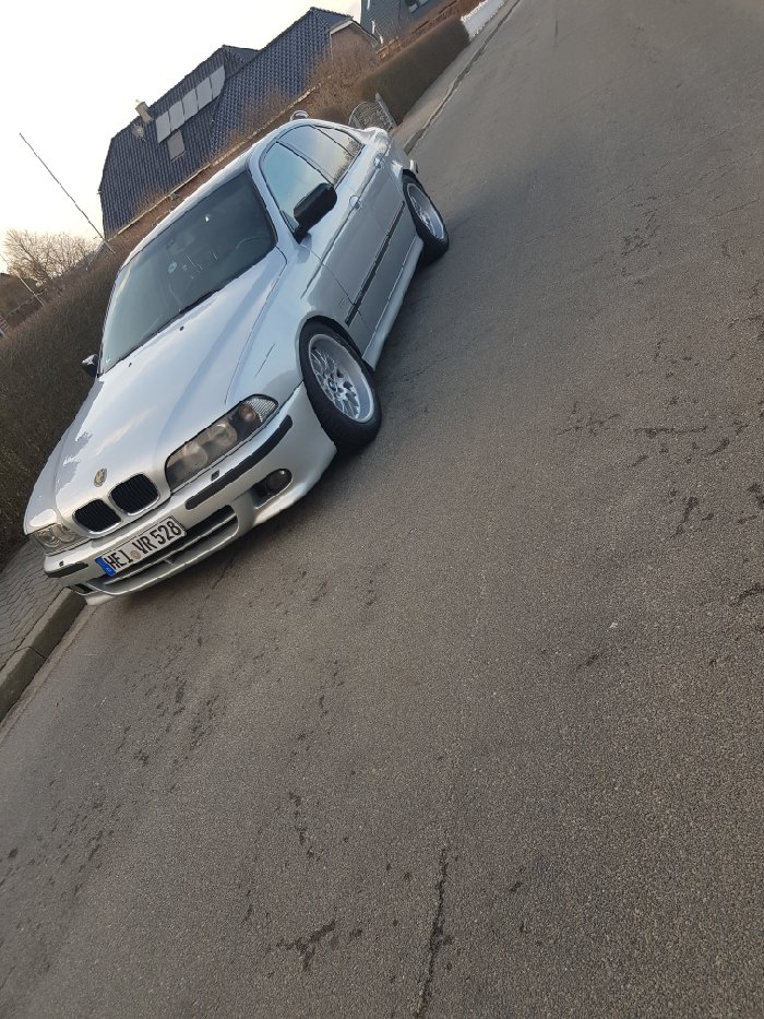 528i Limo - 5er BMW - E39