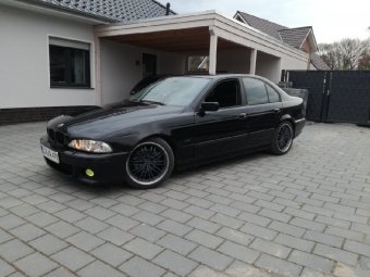 E39 528iA - 5er BMW - E39
