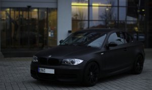 /// Matt Black - Coupe /// - 1er BMW - E81 / E82 / E87 / E88