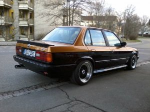 BMW 320i E30 - 3er BMW - E30