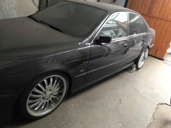 E39 528i Limousine - 5er BMW - E39