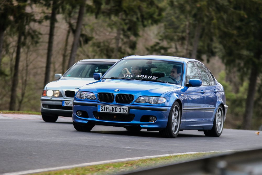 E46 Estoril-Blau - 3er BMW - E46