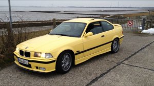 Dakargelber Youngtimer - 3er BMW - E36