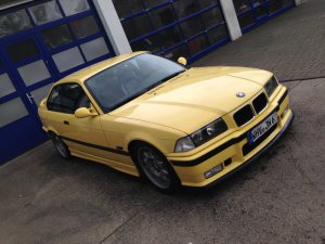 Dakargelber Youngtimer - 3er BMW - E36 Dakargelber Youngtimer - 3er BMW - E36