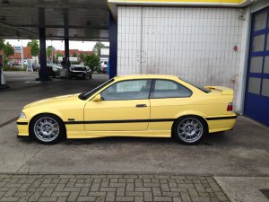 Dakargelber Youngtimer - 3er BMW - E36 Dakargelber Youngtimer - 3er BMW - E36