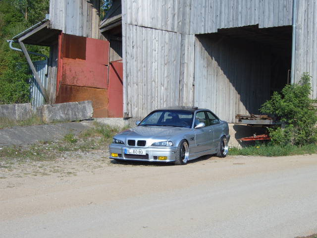 Dreifnfundzwanziger Coupe - 3er BMW - E36