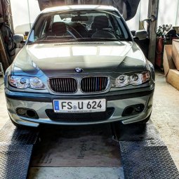 BMW 320i Limousine  170 PS 65.000 KM - 3er BMW - E46