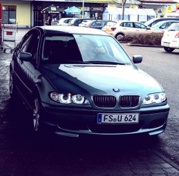 BMW 320i Limousine  170 PS 65.000 KM - 3er BMW - E46