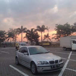 BMW E46 325i Limo aus Indonesien - 3er BMW - E46