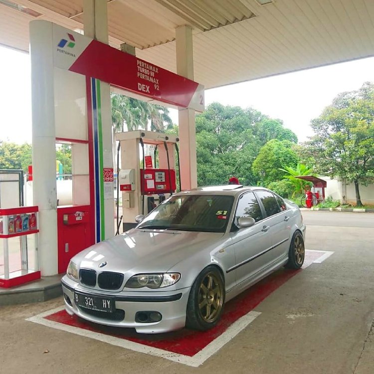 BMW E46 325i Limo aus Indonesien - 3er BMW - E46