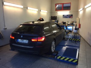 F11 530d mit 550d Auspuffanlage - 5er BMW - F10 / F11 / F07 F11 530d mit 550d Auspuffanlage - 5er BMW - F10 / F11 / F07