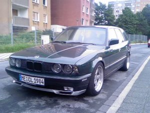 EX Green 525i Touring - 5er BMW - E34 EX Green 525i Touring - 5er BMW - E34