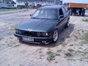 EX Green 525i Touring - 5er BMW - E34