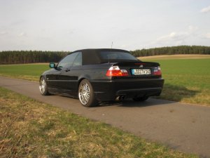 Black cabrio - 3er BMW - E46