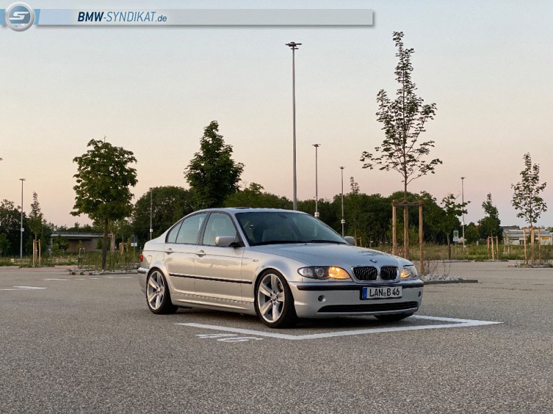 BMW 325i Limousine - 3er BMW - E46