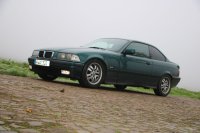 E36 320i Coupe - 3er BMW - E36 - NebelSchrägOhneKennzeichen.jpg