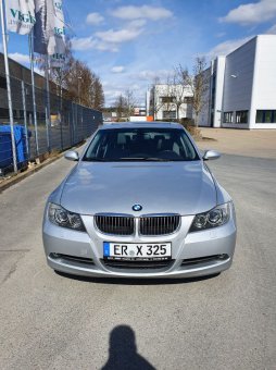 BMW 320d E91: Standlicht wechseln 