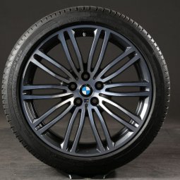 BMW M GmbH  Felge in 9x19 ET 44 mit Nexen N Fera SU1 Reifen in 275/35/19 montiert hinten Hier auf einem 5er BMW G31 530d (Touring) Details zum Fahrzeug / Besitzer