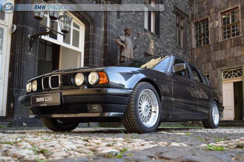 535iA - 5er BMW - E34