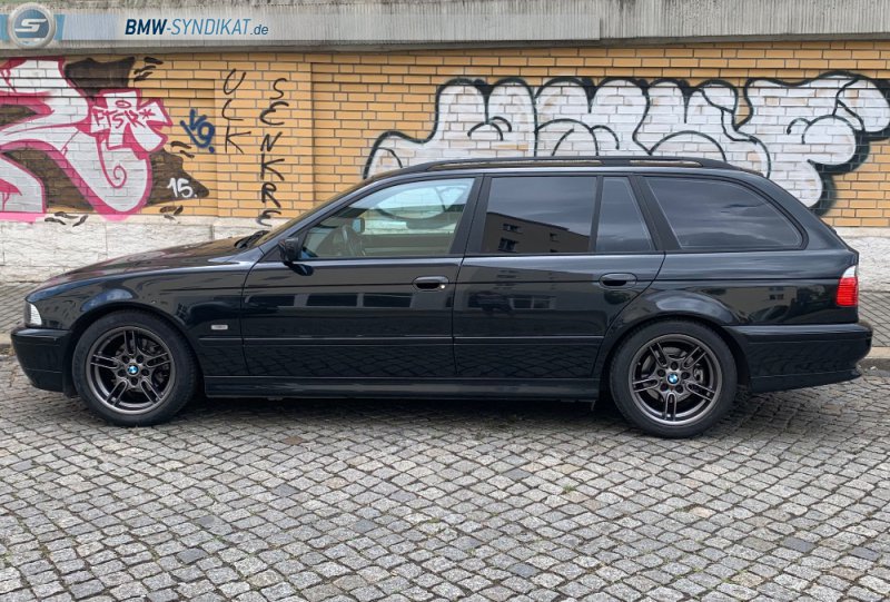 e39 Touring mit grauen Styling 66 - 5er BMW - E39