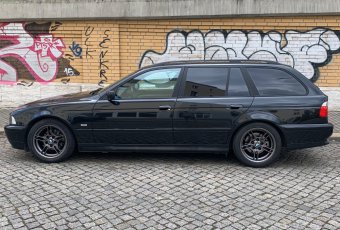 e39 Touring mit grauen Styling 66 - 5er BMW - E39