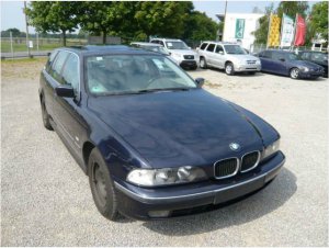 523i Touring mit Raspberry Pi 3 - 5er BMW - E39