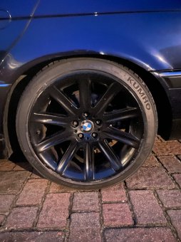BMW Styling 95 Felge in 10x19 ET 24 mit kumho Ovation Reifen in 265/35/19 montiert hinten Hier auf einem 7er BMW E38 735i (Limousine) Details zum Fahrzeug / Besitzer