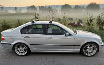 BMW e46 330i - 3er BMW - E46