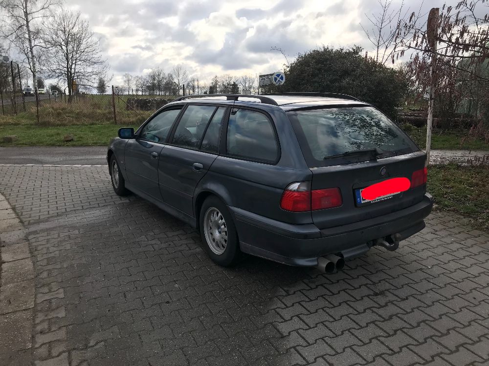 E39 523i Baujahr 08.2000 - 5er BMW - E39