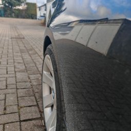 BMW Styling 175 Felge in 8x18 ET 24 mit BMW Pilot Sport 4 Reifen in 225/40/18 montiert hinten mit 10 mm Spurplatten Hier auf einem 3er BMW E93 325d (Cabrio) Details zum Fahrzeug / Besitzer