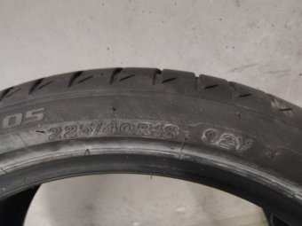 2 Sommerreifen Bridgestone Turanza T005 - Biete - BMW Reifen / Felgen - 1056650_bmw-syndikat_bild